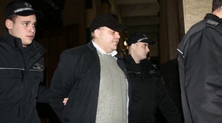 чеци помни секса яна убил