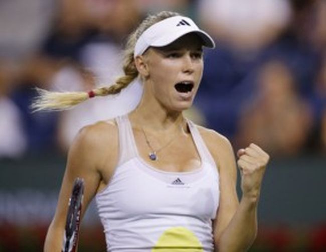 Вожняцки срещу Шарапова за титлата в Индиън Уелс