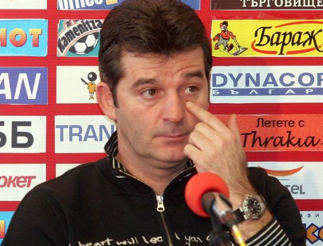 Емо Костадинов: Бандаловски ще мълчи, докато аз съм в ЦСКА