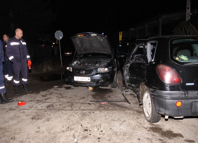 30-годишен шофьор бере душа след катастрофа