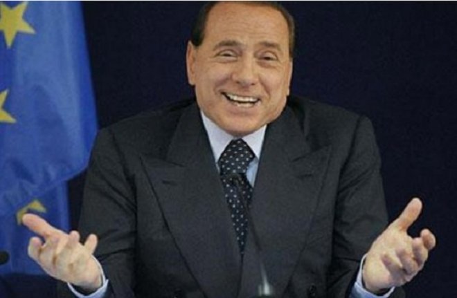 Берлускони подарил на журналистка 800 000 евро