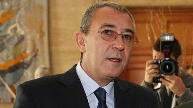 Шефът на ВКС: Да паднеш не е страшно, лошо е да те спънат