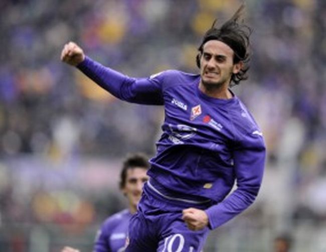 Фиорентина удари Дженоа в петголов екшън