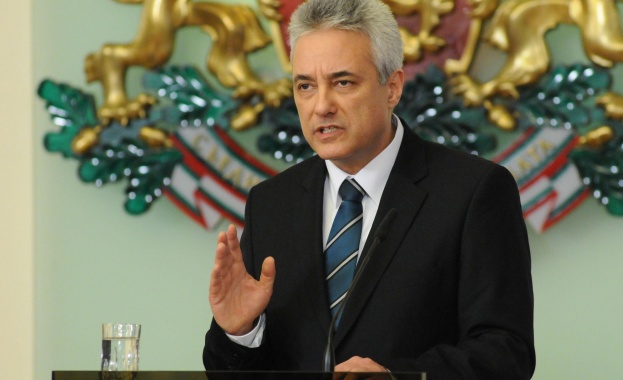 Райков отказа да махне зам.-министрите на Бойко