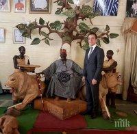 По стъпките на Стоичков: Ксавие Дьо Кабан се щракна с краля на Моси