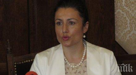 десислава танева отговори скандала джиповете