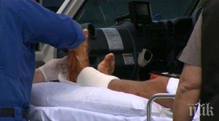 хорър гладна акула нападна сърфист сдъвка крайниците