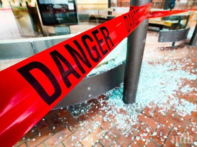 ПАРТИ ЗА ПОСЛЕДНО! Склад пламна по време на купон, девет души изгоряха като факли
