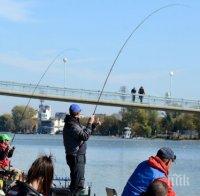 ЮРУШ НАВРЪХ НИКУЛДЕН! Отварят за риболов Гребния канал в Пловдив