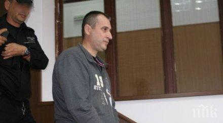 зверство родителите полицая караджов застреляни един пистолет тях имало куршуми два пълнителя