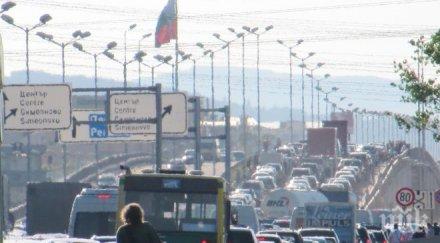 столичани стягат протест заради тапите околовръстното видео