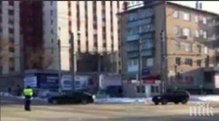 вижте колите кортежа путин видео