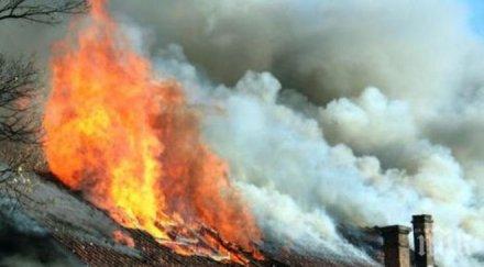 косъм смъртта тийнейджър рискува живота спасявайки баба огнен капан