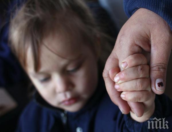 РОДЕНО С КЪСМЕТ! Американка спаси българче от сиропиталище в Бургас