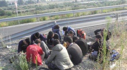 перфектният бизнес каналджиите вдигнаха двойно мизата пътя европа