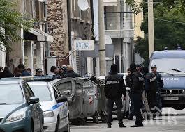 спецакция погват трафикантите бежанци