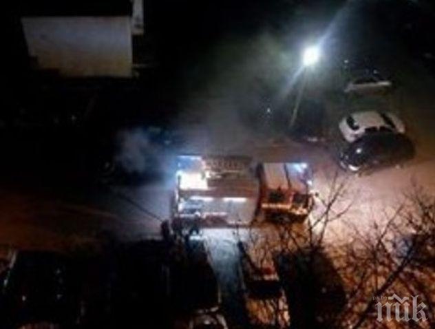 Запален контейнер за боклук вдигна пожарникарите във Варна на крак