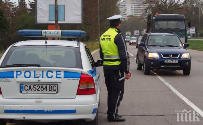 ЗАТЯГАТ ПРИМКАТА! Жесток удар по джигитите! Одрусват ги с 1000 лева глоба, ако карат със 130 км/ч