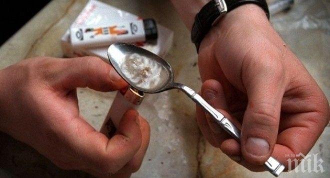 Задържаха 23-годишен мъж за контрабанда на хероин на стойност над 1 млн. лв.