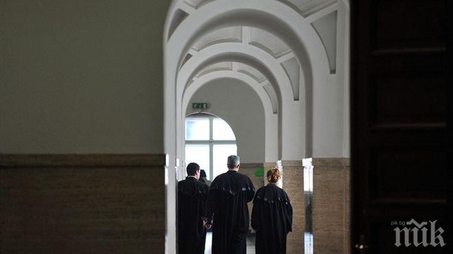 ИЗВЪНРЕДНО! Магистратите излизат на протест