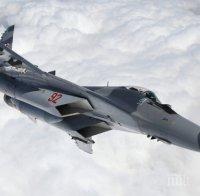 УЖАС! Изтребител се разби в Турция, пилотът оцеля като по чудо 