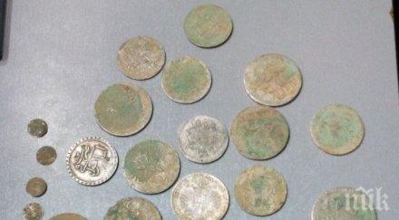 митничари странен улов снимки