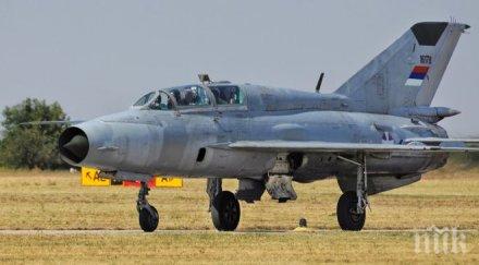 сърбия стяга редиците страната пазарува кило самолети русия