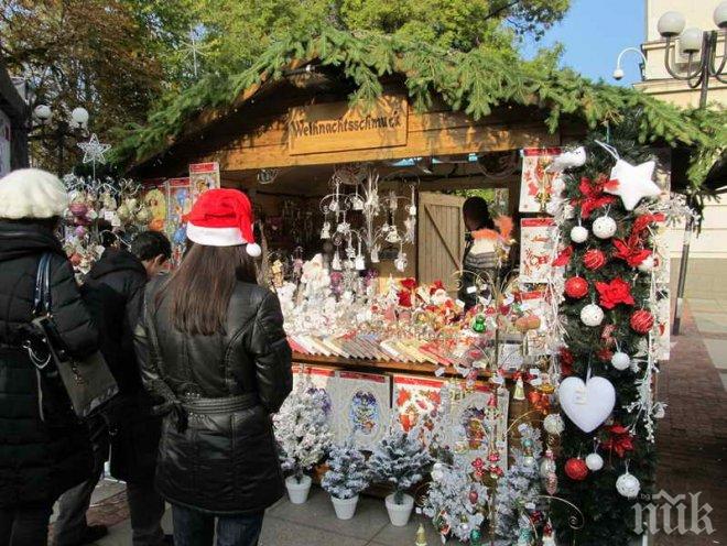 11 дни до Коледа: Традиционният немски базар вече е в центъра на София