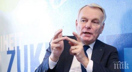 френският външен министър посетил опустошен урагана матю град хаити