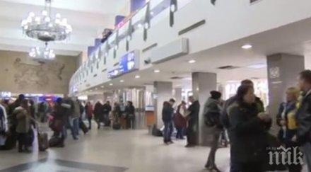 пълно безумие един лекар дежури летище софия