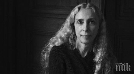 шок главната редакторка вог издъхна