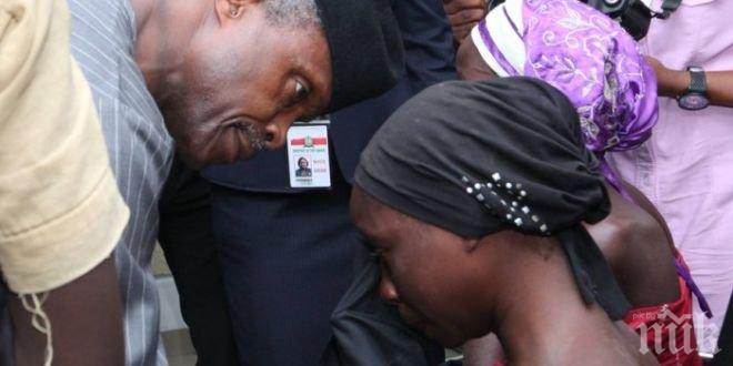 
ПОТРЕС! Отвлечена от Боко Харам ученичка разказва: Понякога ни биеха с камшик, иначе се държаха добре
