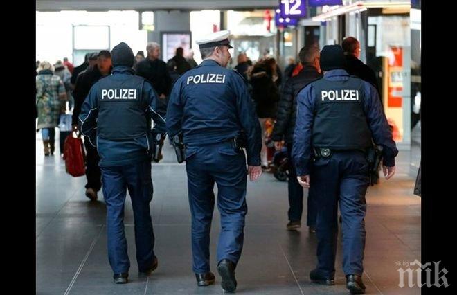 Двама души са арестувани в Германия по подозрения в планиране на терористична атака