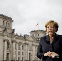 Рейтингът на Меркел хвърчи след атаката в Берлин