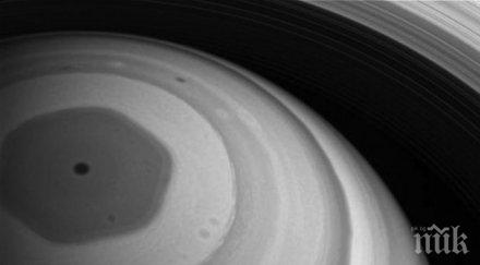 наса пусна нова снимка шестоъгълника сатурн