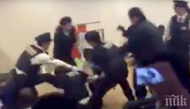 Масов бой между китайски туристи и японски полицаи на летище на остров Хокайдо (ВИДЕО)