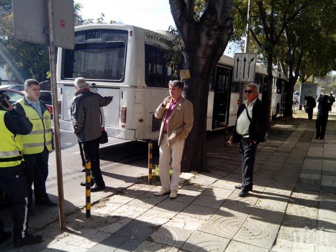 Тенденция: Сменяме колата с градския транспорт