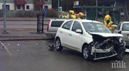 втори берлин кола вряза тълпа хелзинки ранени