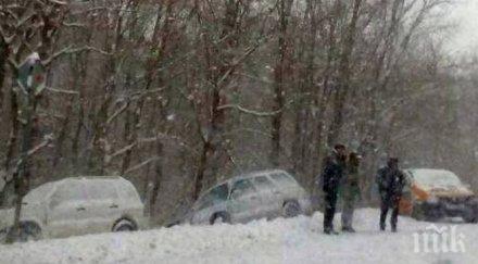 инцидент три коли излетяха канавката бургаското село маринка