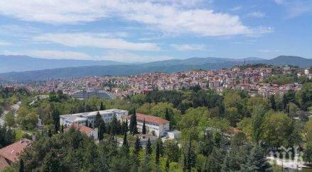 шок сандански руснаци украинци продават имоти поразия бягат града