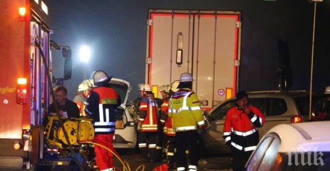 Трагедия: Жестока катастрофа в Германия, шест души са загинали