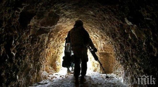 АД ПОД ЗЕМЯТА! Срутване блокира 50 миньори в Индия 