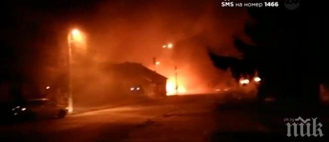 Пожар изпепели склад в Приморско