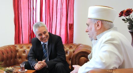 райков възродителният процес повтори