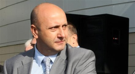 флоров занимавам обвиненията алексей петров