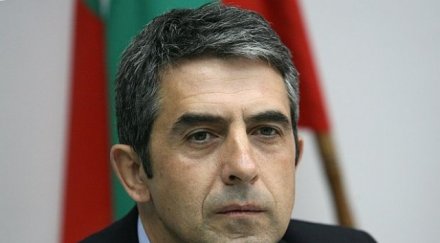 плевнелиев наказал служител употребил думата мангали