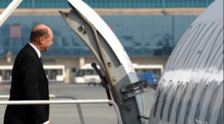 румънският президент траян бъсеску обиден кабинета отказа личния самолет