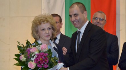 генерал първанова запуши устите подчинените заради цветанов