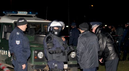 ромите успокоиха убийството гара искър