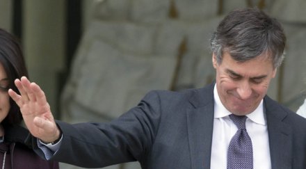 френският първи финансист хвърли оставка журналистическо разследване